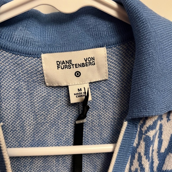 Diane Von Furstenberg Blue and White Knit wrap dress - Picture 3 of 5